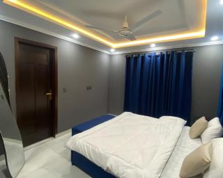 Skyline Luxury Apartments Bahria Lahore - 6