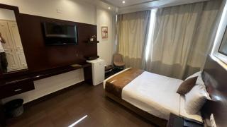 Le Marly Hotel - 9
