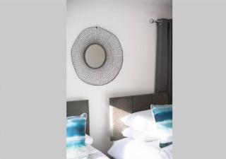 Brynglas Newport flat sleeps 8 - Mycityhaven - 7