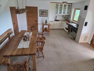Pirman Vineyard Cottage - 5