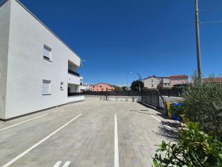 B&L Apartments - 4