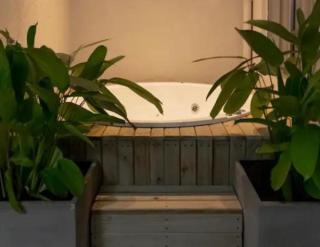 Apartamento en el Poblado Medellín con jacuzzi, 3 habitaciones recién remodelado - 2