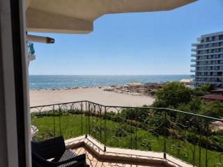 Mamaia nord, apartament 3 camere pe plaja- vedere la mare prima linie Pheonicia resort - 0