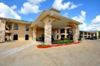 Clarion Pointe - 3