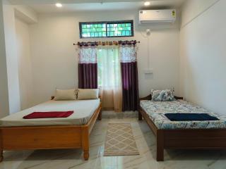 Sajupriya Homestay Cozy 1BHK Near Lokhra and ISBT - 9