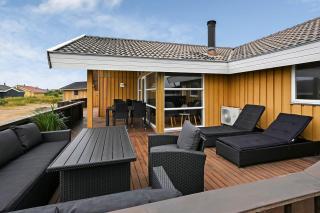 Feriehus Med Masser Af Faciliteter I Vejlby Klit - 0