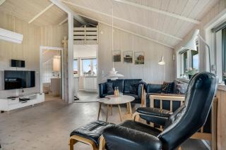 Velholdt Feriehus Med Dejlig Terrasse I Vrist - 7
