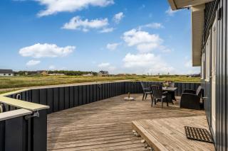 Velholdt Feriehus Med Dejlig Terrasse I Vrist - 2