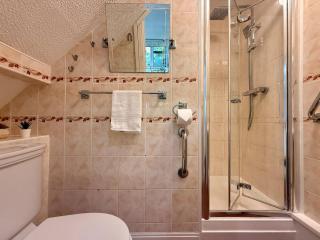 Contractor monthly stay 4BD sleeps 7 x3 parking - 5