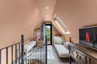 Keepers Lodge - Sleeps 4 - 8
