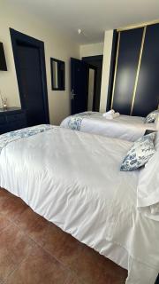 Hostal Valderas - 5