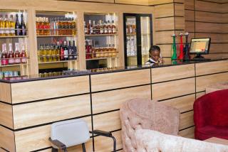 Indian Atlantic Hotel & Suites - 3