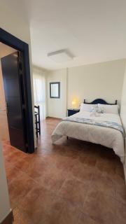 Hostal Valderas - 6
