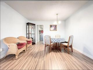 Richmond Airport Cozy Holiday House with free shuttle - 4