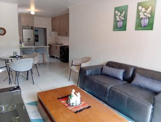 Executive garden flat in Plk - 7
