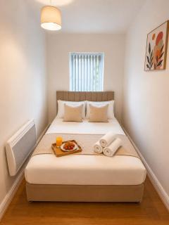 Cosy Cardiff Home | Central & Comfortable - 3