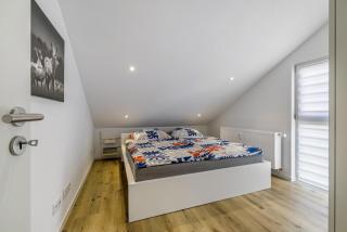 Ferienwohnung 2 rechts - 1