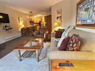 Ski-In/Ski-Out Condo at Lutsen Mtn | Pool, Hot Tub - 1