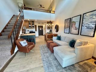 Lutsen Mtn Condo, Ski in Ski out, Pool, Hot Tub, Fitness - 7