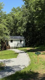 The Cabins at Brookhaven - The Nook - 4