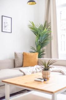 Stylish & Cozy Beze Dream Home in the Heart of Budapest - 3