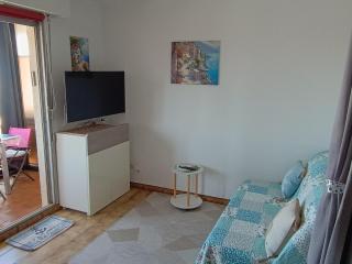 Studio confortable vue sur le port, avec balcon et parking - 8
