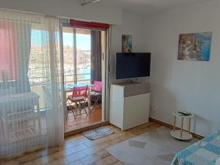 Studio confortable vue sur le port, avec balcon et parking - 7