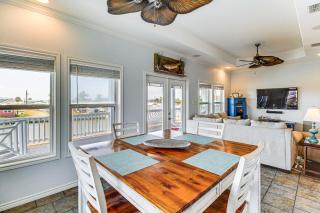 Waterfront Rockport Home w/ Deck & Boat Ramp! - 5