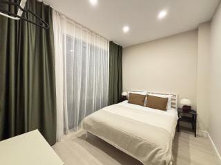 Elegant 2BR Residence in Şişli Modern Living - 8