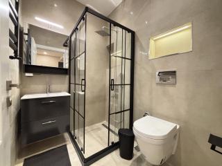 Elegant 2BR Residence in Şişli Modern Living - 5