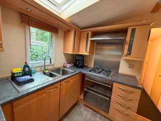 Veluwe Chalet Hoenderloo - Private Jacuzzi, Pool & Kids Club - 1