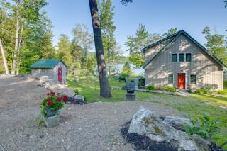 Lakefront Bucksport Home w/ Fire Pit + Gas Grill! - 8