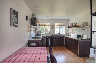 Family home in Knightstown, Valentia 'NEW LETTING' - 8
