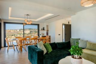 Eos Luxury Villa - 1