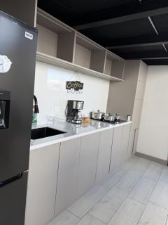 Loft Moderno con Vista Panorámica en Quito - 7
