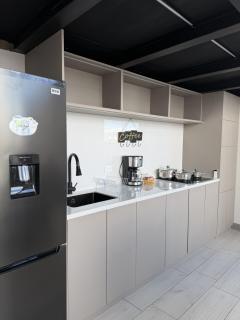 Loft Moderno con Vista Panorámica en Quito - 6