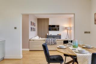 Coastal Stay Near Liverpool Royal Birkdale - Pass the Keys - 9