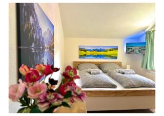 AVINORA Gemütliche Ferienwohnung mit Bergblick - 4