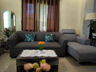 Affordable Tagaytay House for Rent - 1