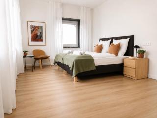UrbanNEST Close to Airport and Trade Fair - 3