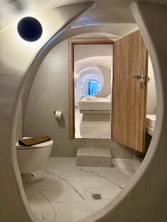 Cave Crafted Suites - 2