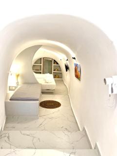 Cave Crafted Suites - 1