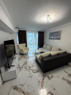 Sol e Mar New 1 Bedroom Apartment 300 m to Beach - 4