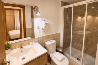 Luxury Ifema&Airport Apartment Madrid F1Madring - 5