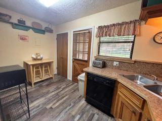 Valley Condo 107 - 2