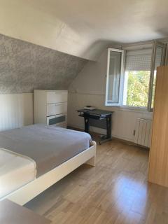 Chez Mana - 5