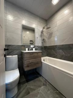 Bright Apartment near Marjanishvili Metro - 3