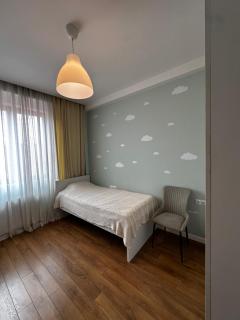 Bright Apartment near Marjanishvili Metro - 4