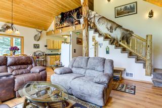 Hike & Expore! Montana Cabin Hideaway - 5