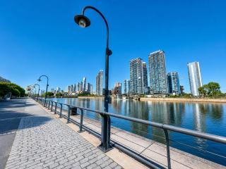 Puerto Madero Gem, Wi-Fi, Mins to Prime Spots - 5